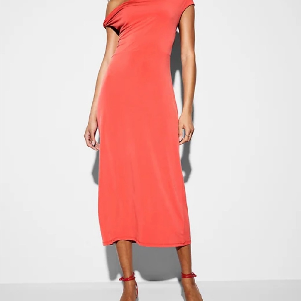 Old Navy One Shoulder Dress in Vibrant Coral